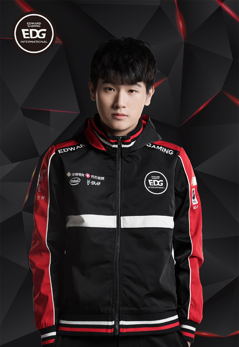  德章泰穆雷交易至老鹰 