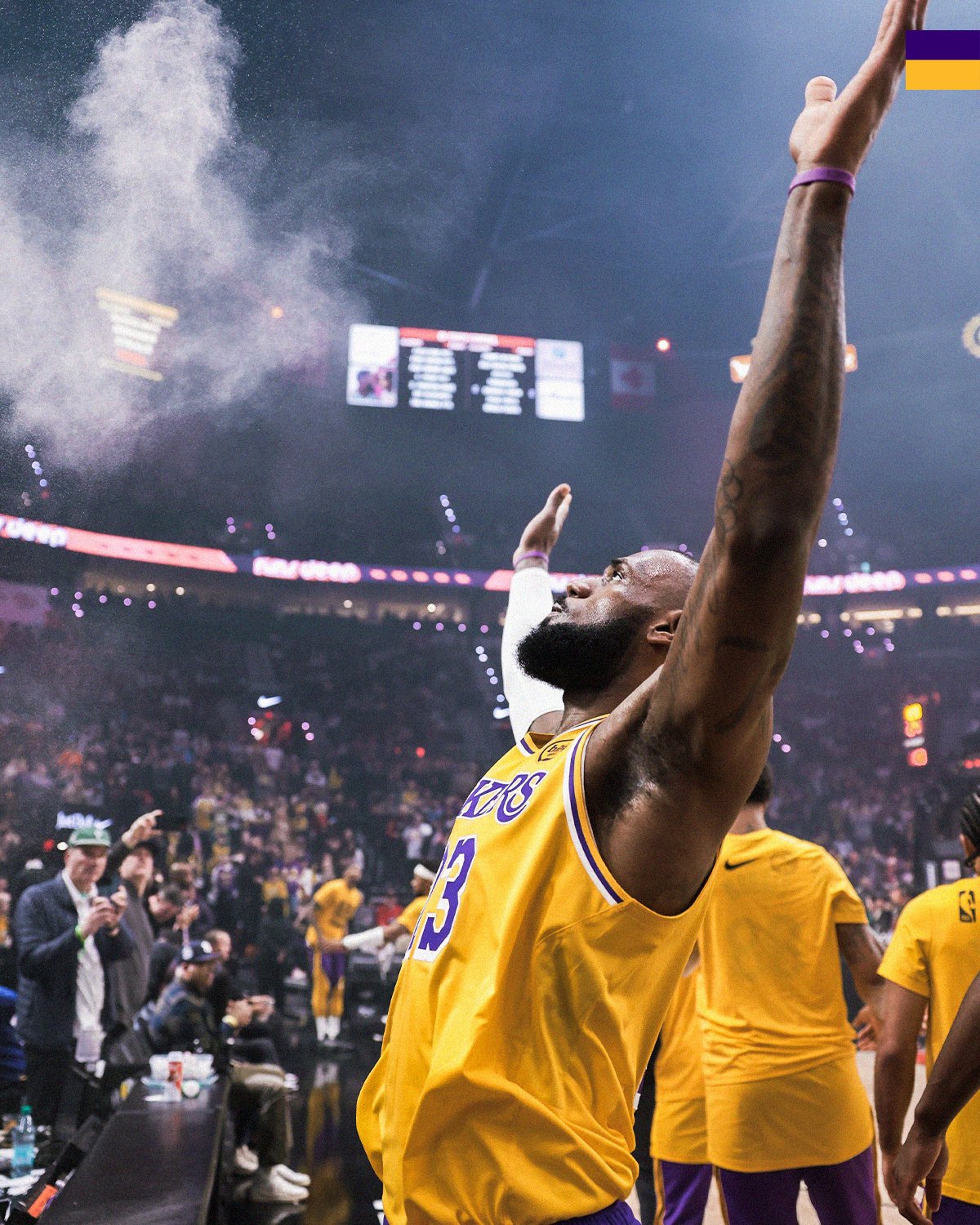 包含詹姆斯在塞尔维亚队比赛中高光表现，惊险取胜引发热议！的词条